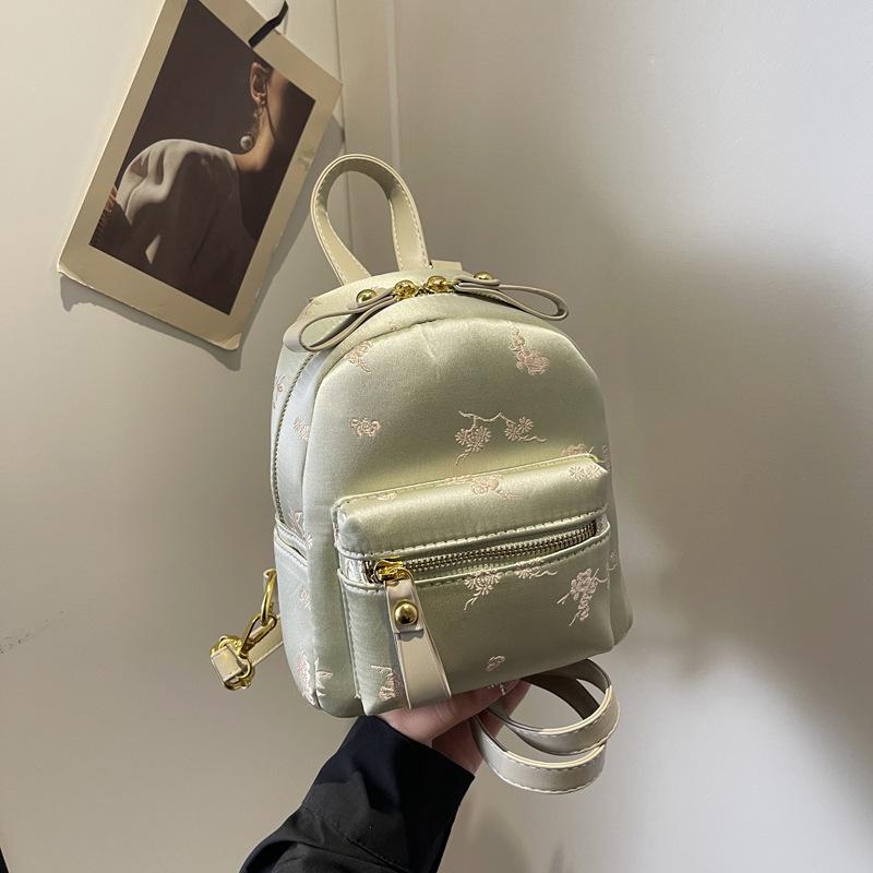 Printed women s daily commute small backpack, new four-season shoulder messenger backpack