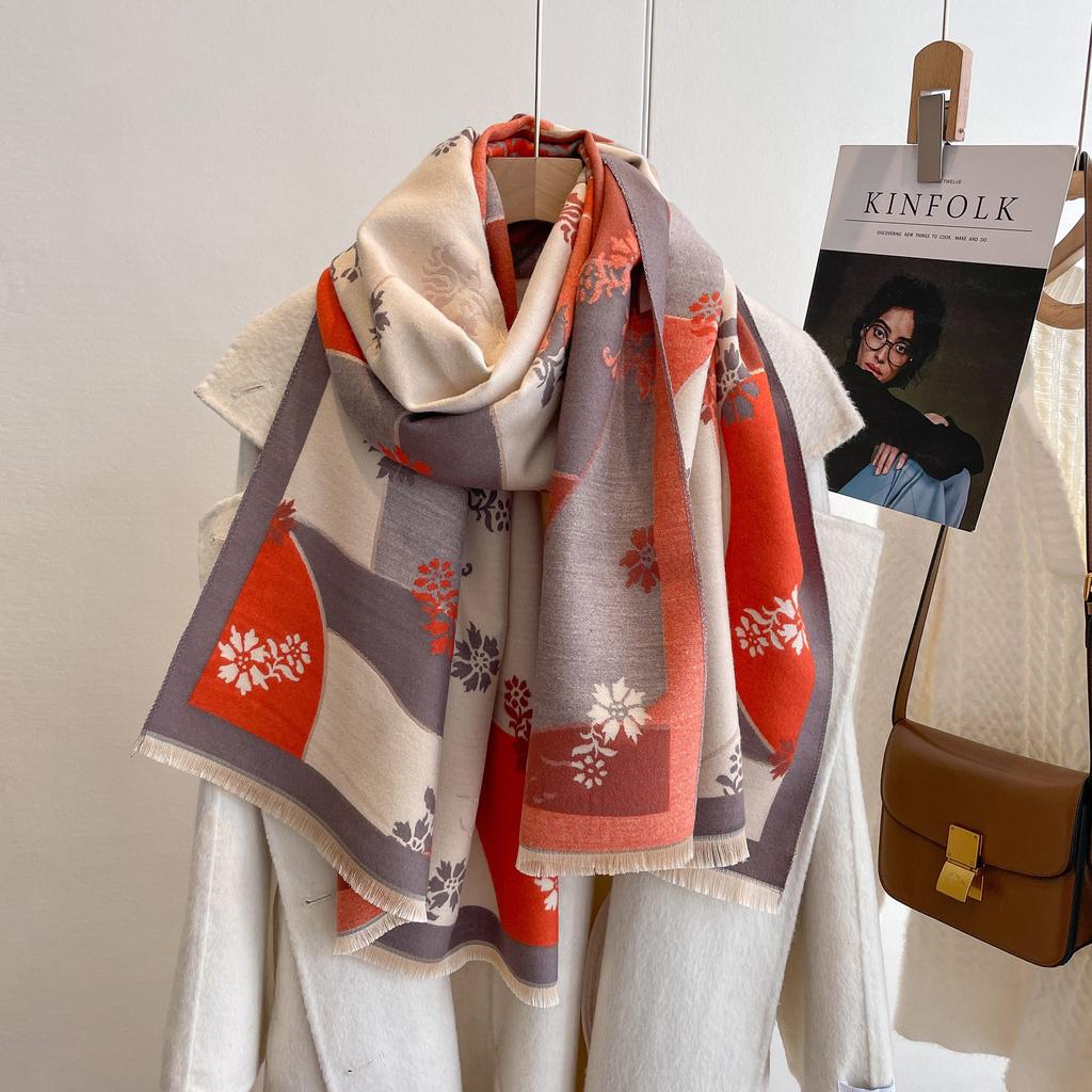 Printed Imitation Cashmere Scarf Women'S High-End Sense Plant Flower Warm Shawl Fashion Commuter Neck Protection Cold Scarf