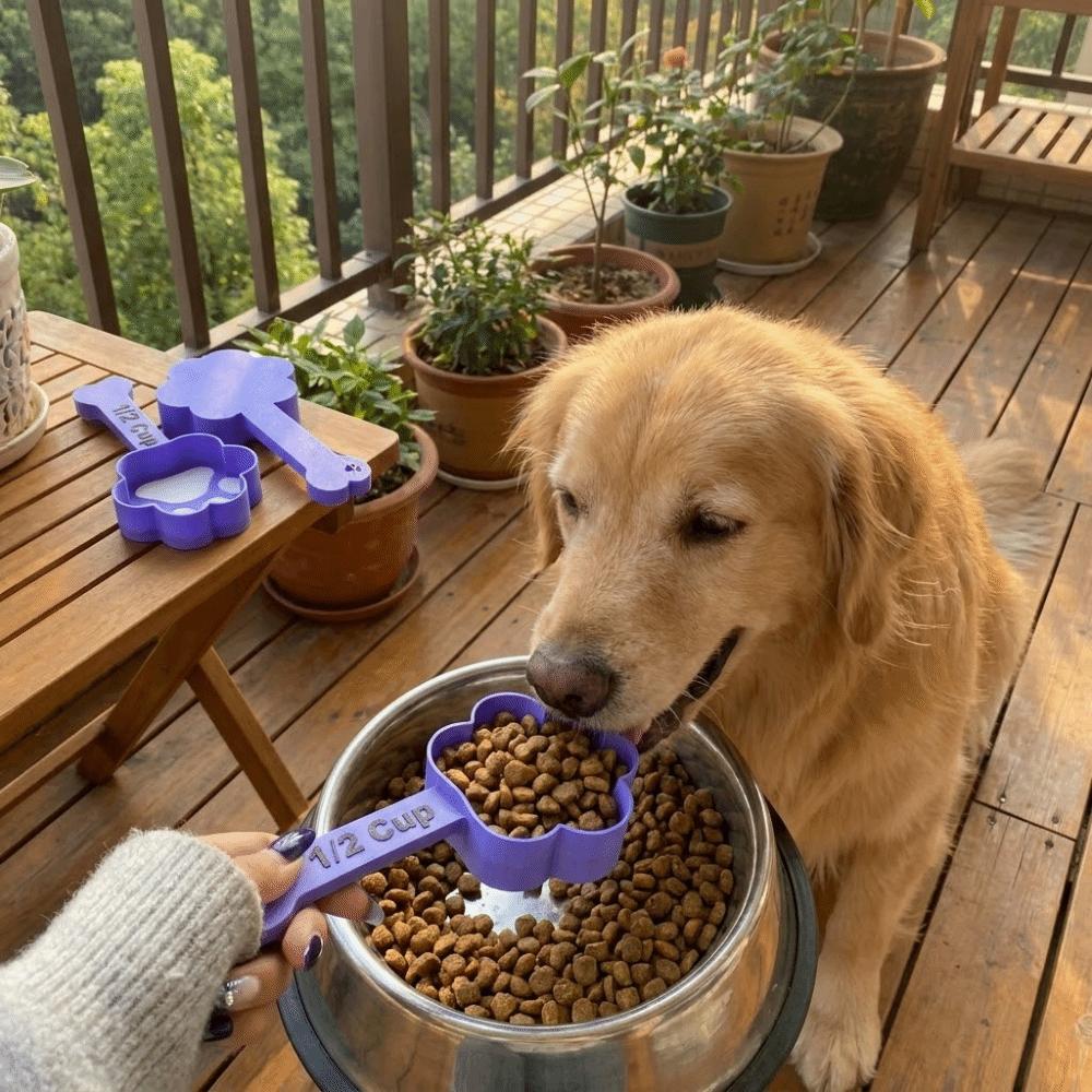 Creative 3D Printed Pet Feeding Spoon Non-Slip Food Grade Paw Shaped Pet Food Scoop Portable Plastic Cat Feeding Scoop Travel