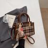 Korean Foreign Style Handbag Women's 2025 New Fashion Plaid Small Square Bag High Value Single Shoulder Messenger Bag Women