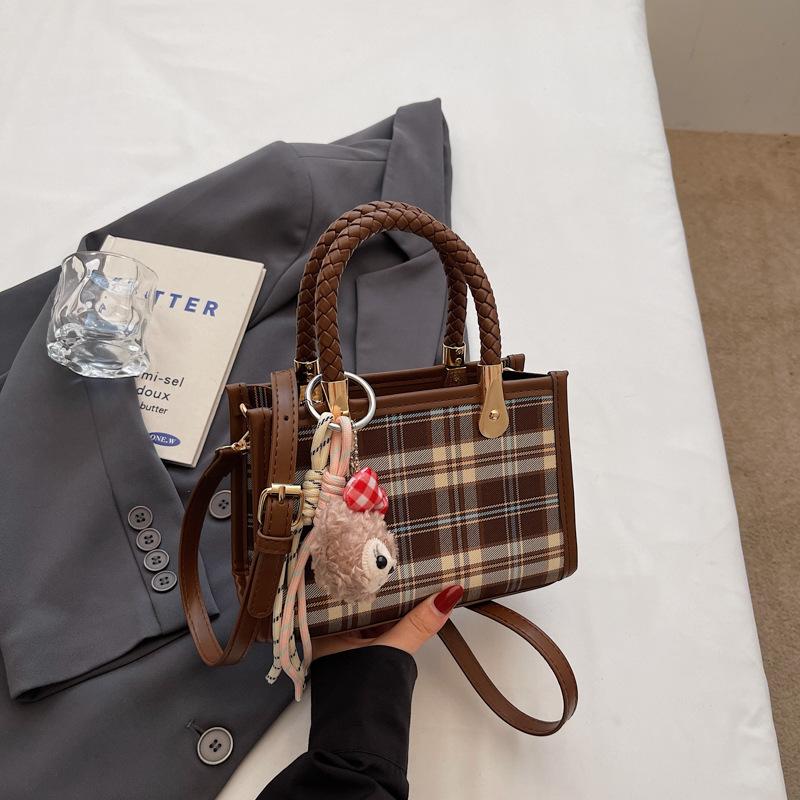Korean Foreign Style Handbag Women's 2025 New Fashion Plaid Small Square Bag High Value Single Shoulder Messenger Bag Women
