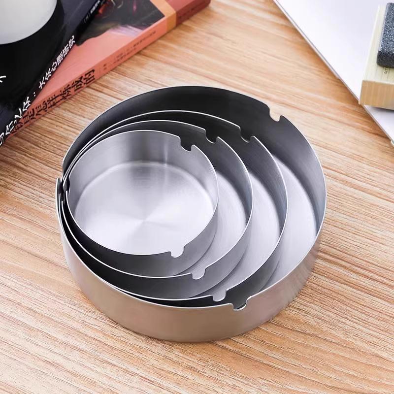 Extra Large Stainless Steel Ashtray: Windproof, Anti-Fall Design for Home, Restaurant, Hotel, or Business Gift Use