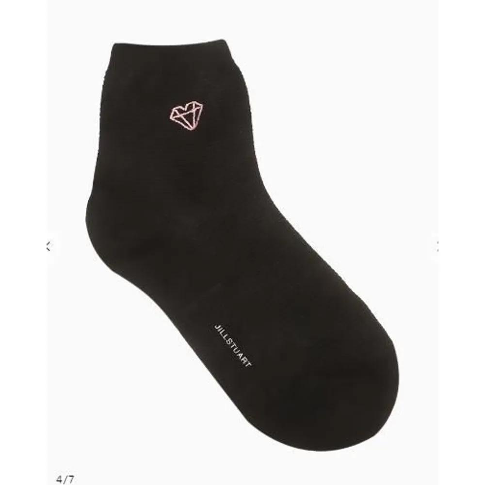 Petit Embroidered Women's Cotton Blend Mid-calf Socks 3-Piece Set JASS2F102