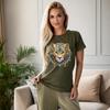 King Cheetah T-Shirt Medallion Shirt Animal Tee - Gift for Girls Mom Dad Grandma Grandpa Family Sister Brother Mama Mother Crew Team Party