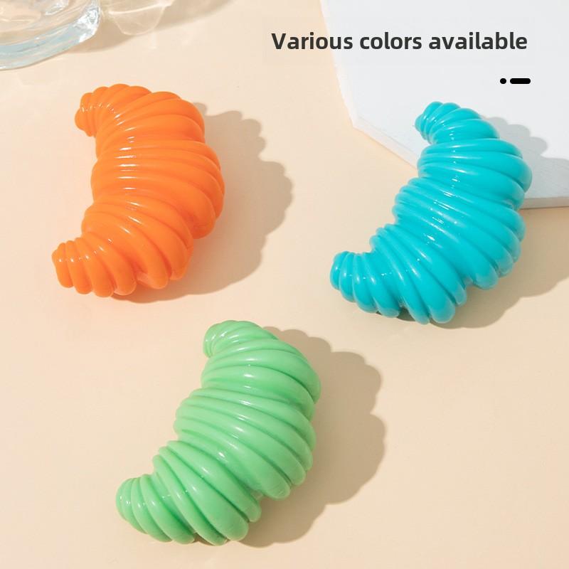 Pet Cute Toys Universal for Cats and Dogs, Naughty Cute Cat and Dog Tpr Toys