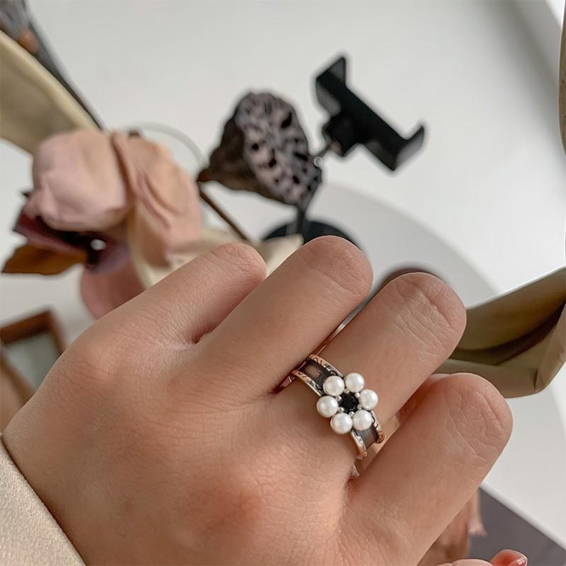 Elegant S925 Sterling Silver Ring - Non-Fading, Minimalist, Versatile Luxury