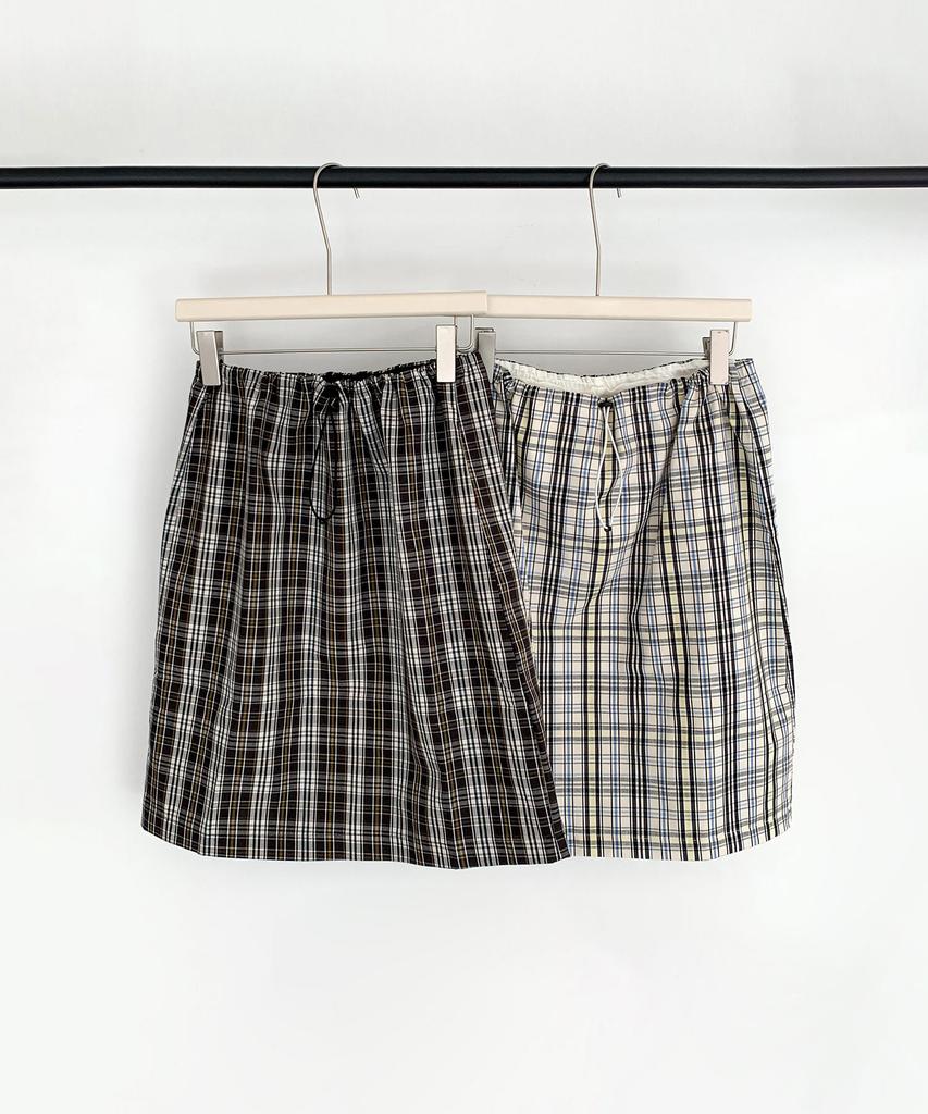 Baseukala String Check Midi Skirt (2Colors)