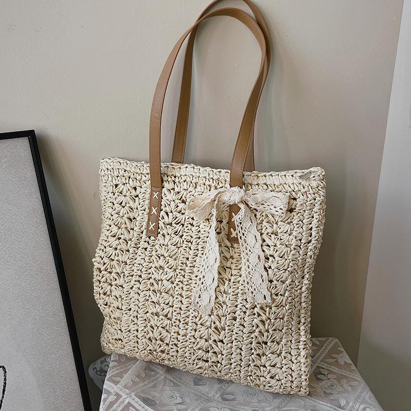 Quadratische Hohlstroh Strandtasche Handgeflochtene Umhängetasche Raffia Rattan Einkaufs-Reisetasche Bohemian Sommerurlaub Lässige Tragetasche