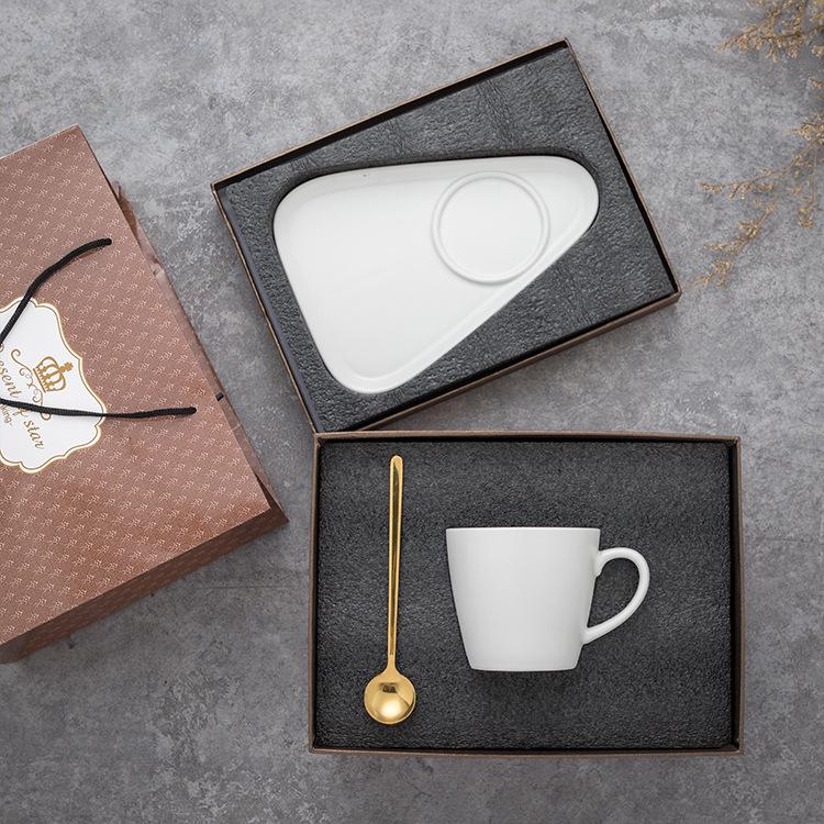 

Elegant Ceramic Coffee Cup Set with Spoon & Dessert Plate - Perfect for Afternoon Tea 240ml