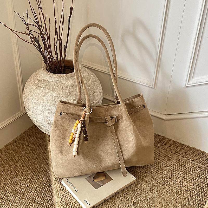 Large Capacity Suede Bag Women's Autumn and Winter 2025 New Versatile Casual Shoulder Bag Student Class Tote Bag