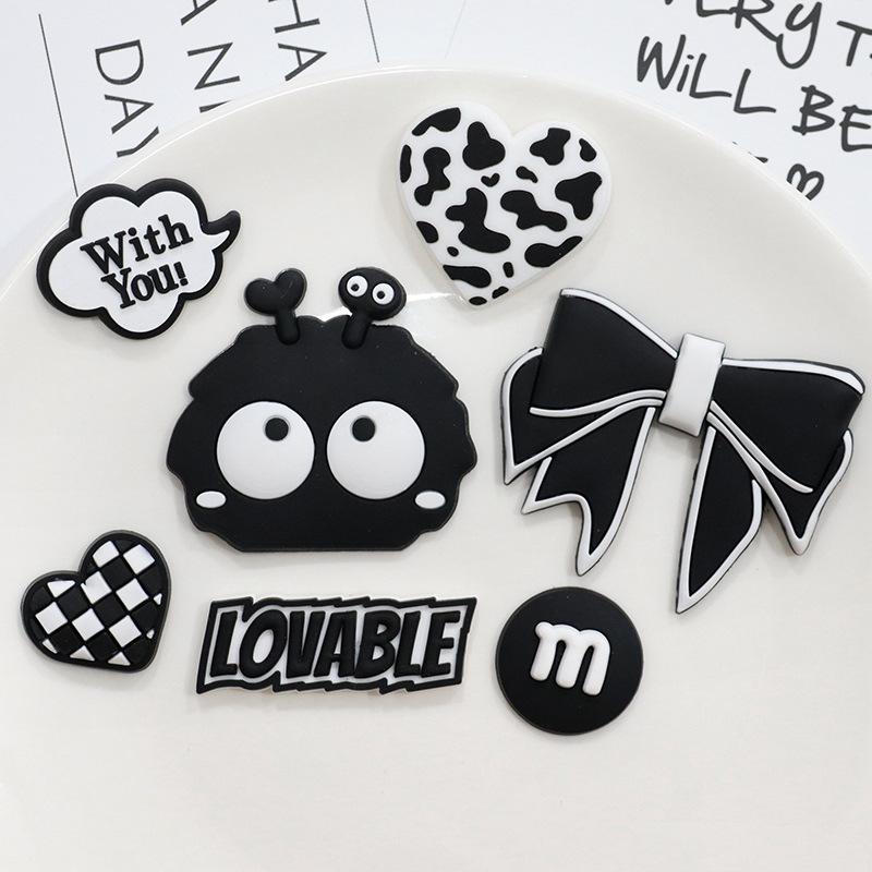 Moe-Style Soot Ball 3D Creative Clog Button & Cute Magnet Accessories