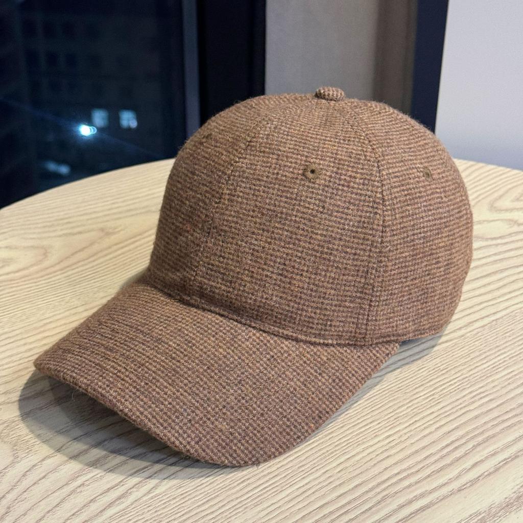 New Korean Style Small Plaid Woolen Baseball Hat for Women High Quality Deepened Large Head Circumference Sunshade Peaked Cap for Men Trendy