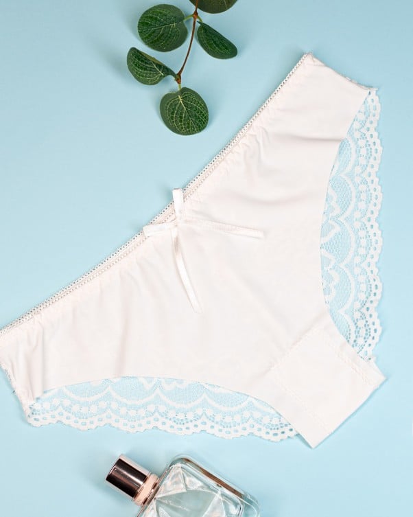 Sömlösa trosor med öppen rygg ISSA Plus