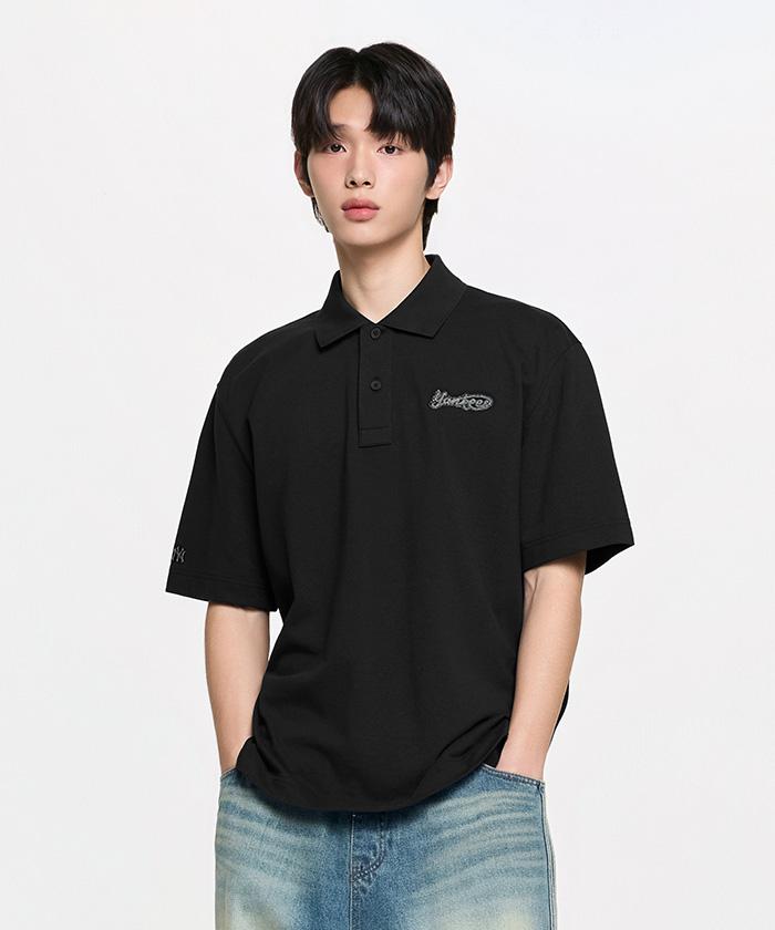 Emelbi Varsity Small Curly Oversized Collared T-Shirt Ny (Black)