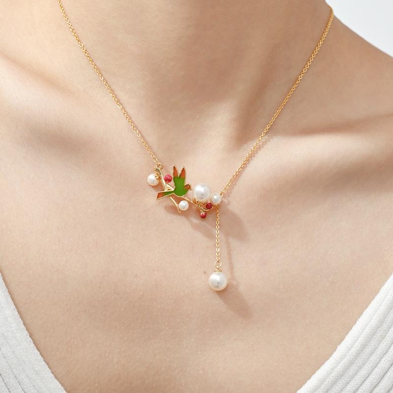 Elegant Bird & Berry Cloisonné Enamel Pearl Necklace with Tassel