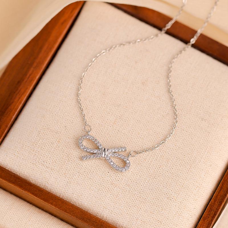 

Elegant Zircon Bow Necklace - 2025 Summer Fashion High-End Clavicle Choker for Women
