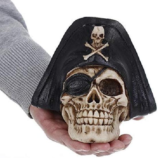 ChezMax Funnuf Реалистичный человеческий череп смола статуя голова скелет призрак шепот кладбище черепов фигурка скульптура, череп с пиратом, 5,5 дюйма1