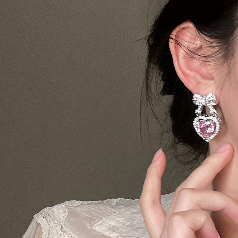 Exquisite Pink Heart Shape Bowknot Stud Earrings For Women Shining CZ Zircon Love Earring Girl Wedding Party Temperament JewelryGood product