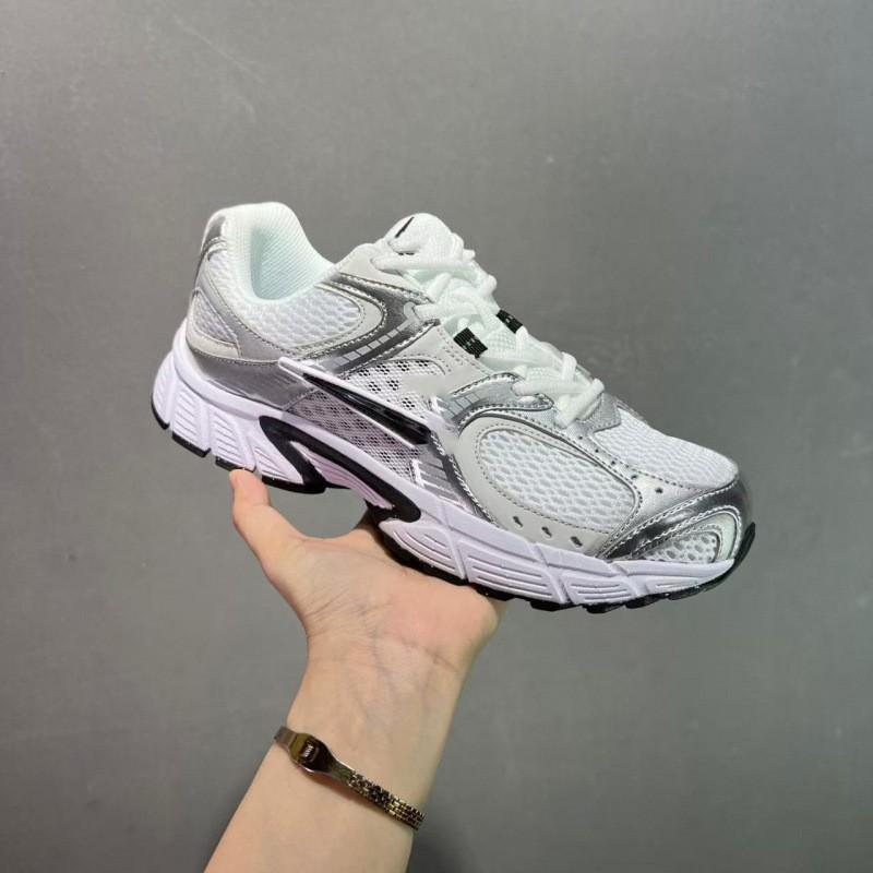 Lightweight Running Sneakers Men Women Breathable Mesh Upper Rubber Sole Casual Sport Shoes