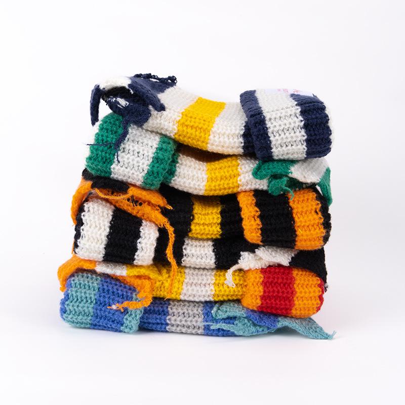 Autumn and winter hats, cat ears knitted hats, men and women of the same style, cute piggy knitted wool hats, warm contrasting colors