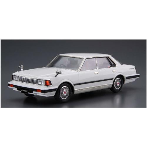 Aoshima Bunka Kyozai 1/24 Scale Model Car Series No. 57 Nissan P430 Cedric/Gloria 4HT280E Brougham 1982 Plastic Model