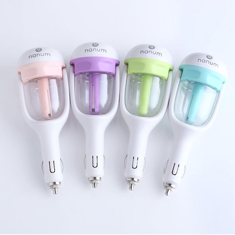 Mini Car Humidifier & Aromatherapy Air Purifier 