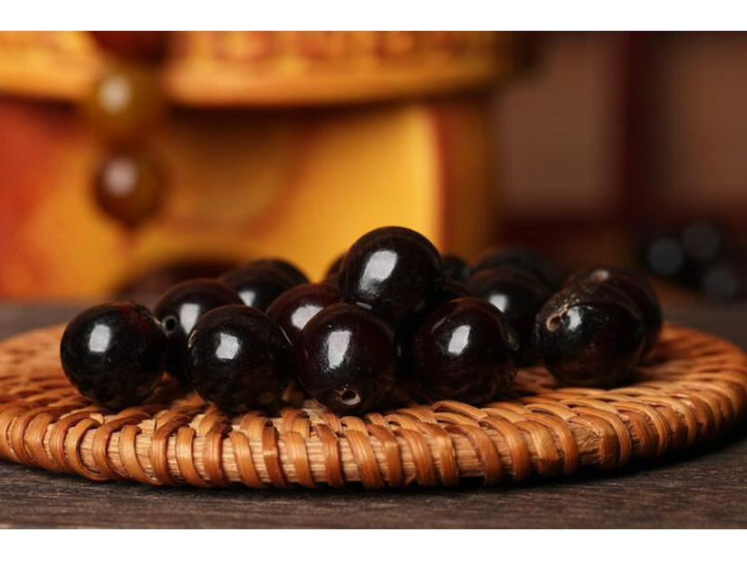 Wild Rosewood Soapberry Prayer Beads in Wine Red Bodhi - Loose Beads from Sapindus Mukorossi (No Three-Way Bead)