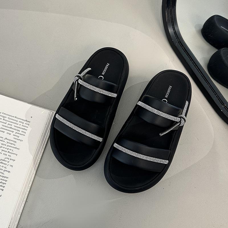 2025 New Soft-bottomed Cool Slippers Women Wear Thick Soles To Increase the Height of Going Out Beach Slippers Trendy Sandals Women