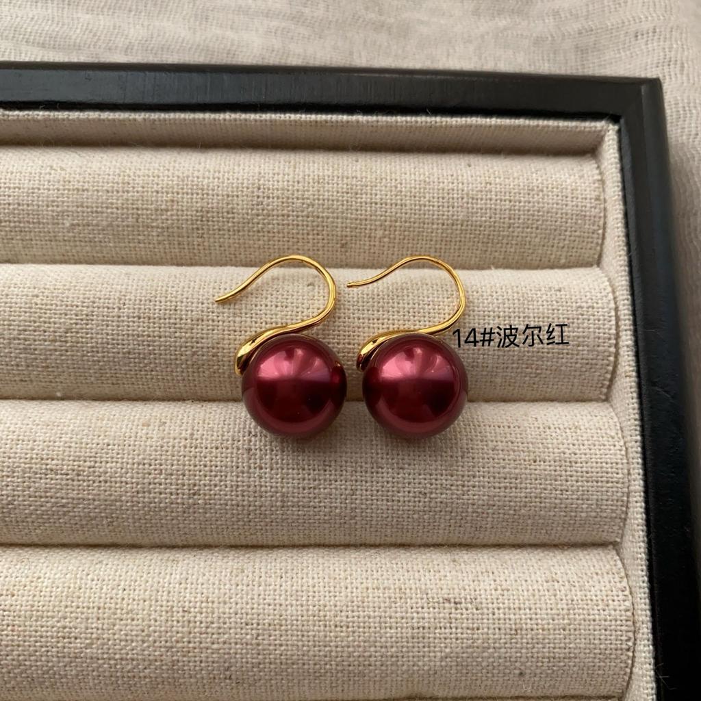 Elegant Light Luxury Pearl Stud Earrings Multi-Color Niche High-End Classic Personalized Commuter Ear Hook Earrings