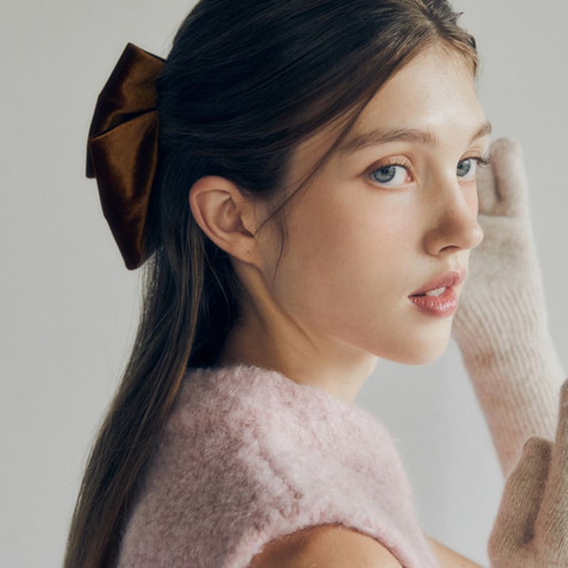 

mellotory velvet classic ribbon pin (bronze) Bronze