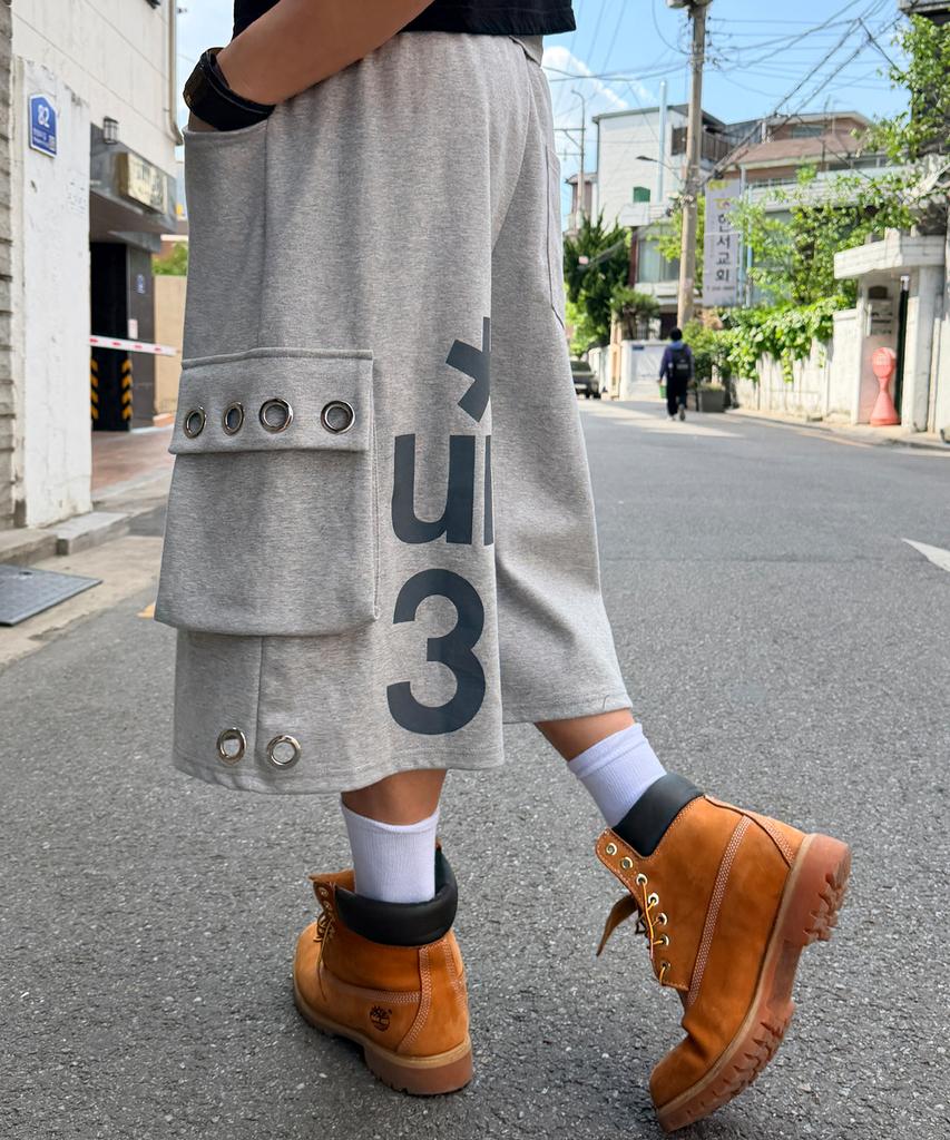 Eontaiteulseoul Untitle Symbol Cargo Bermuda Sweat Shorts Grey