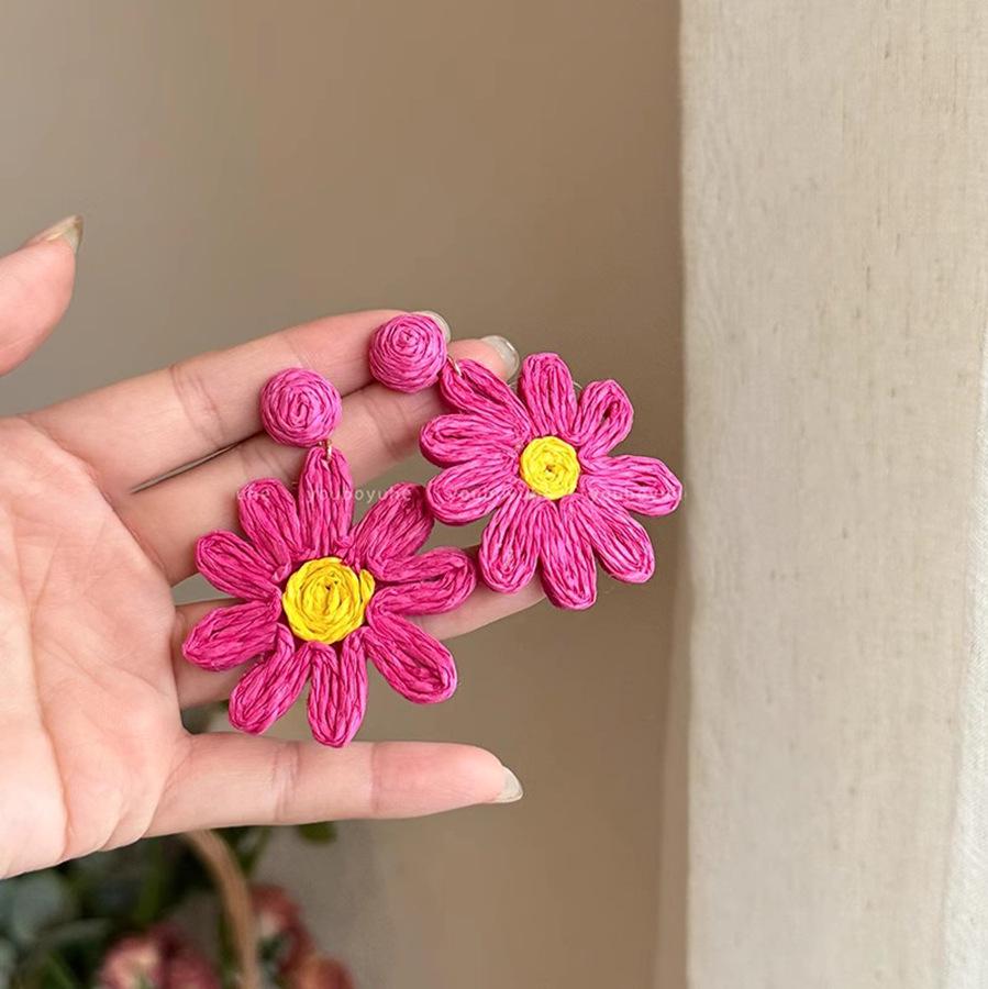 Resort Style Sunflower Earrings - Spring/Summer 2025 Collection for Women