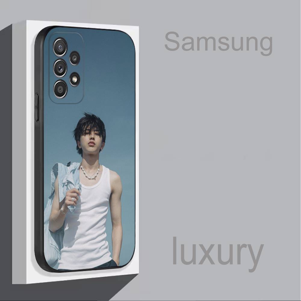 KUN Actor Chinese Phone Case For Samsung S 25,24,23,22,30,21,10,9,Ultra,Plus,Lite,FE,4,5G Black Soft Case