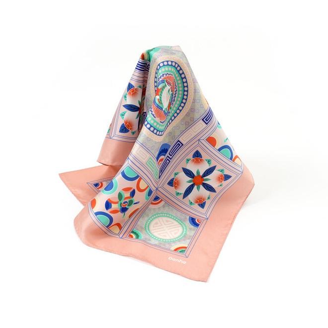 DANHA Korean Traditional Silk Scarf – Phoenix & Fruit Pattern (Joseon Royal Court Pojagi Design) | 53×53cm | 100% Silk | 2 Colors