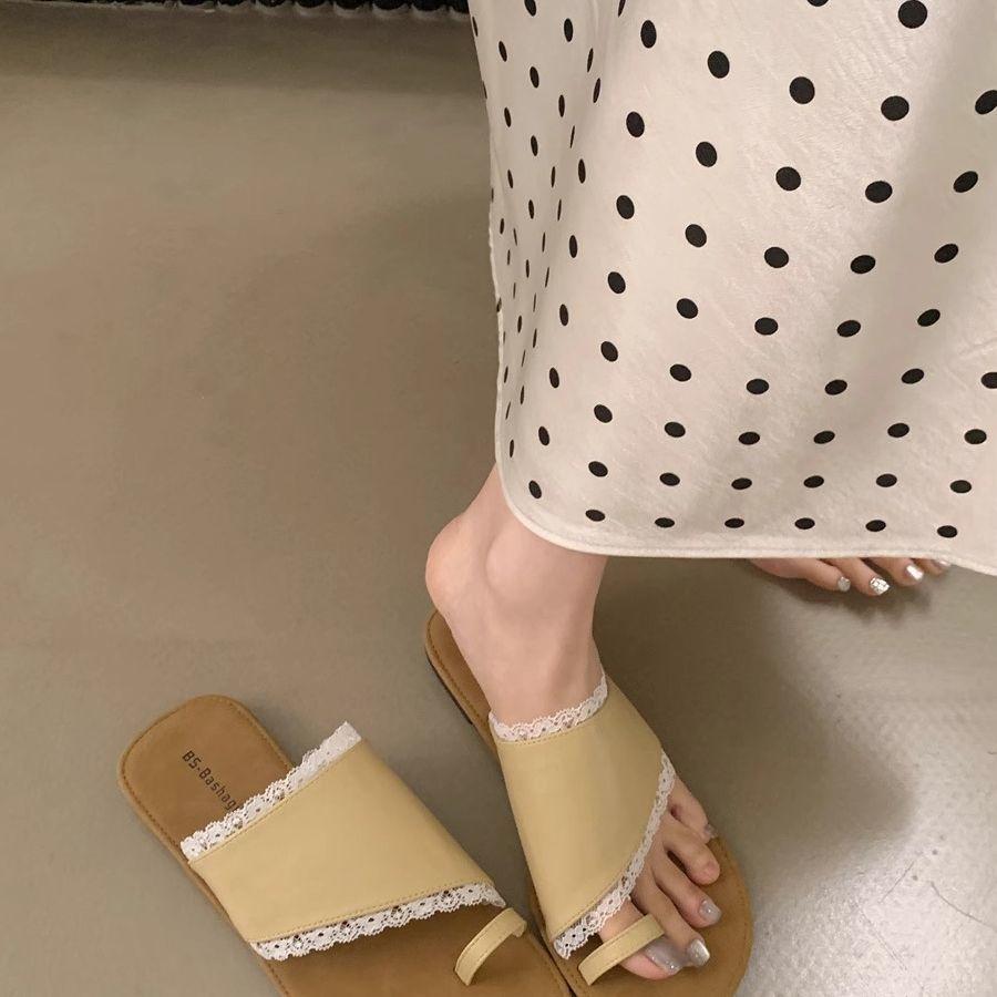 French Fairy Ballet Style Set Toe Flat-bottomed Slippers 2025 Summer New Soft-bottomed Beach One-word Lace Sandals