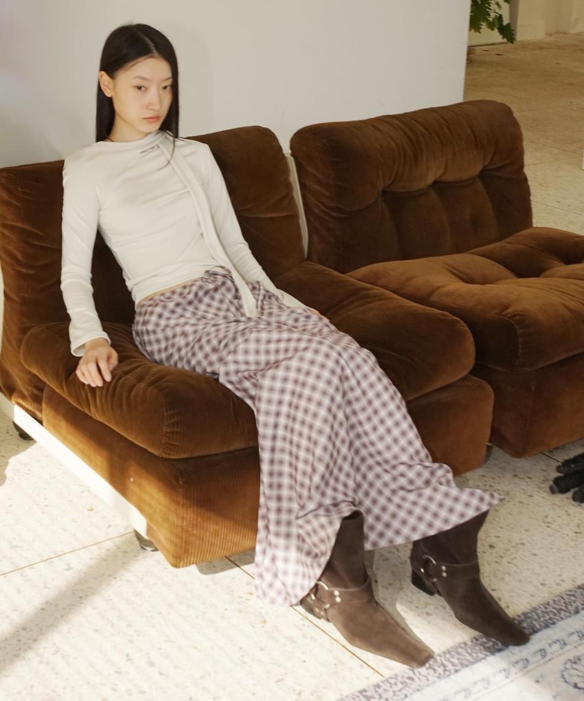 Probo Elastic Maxi Long Check Skirt / Brown