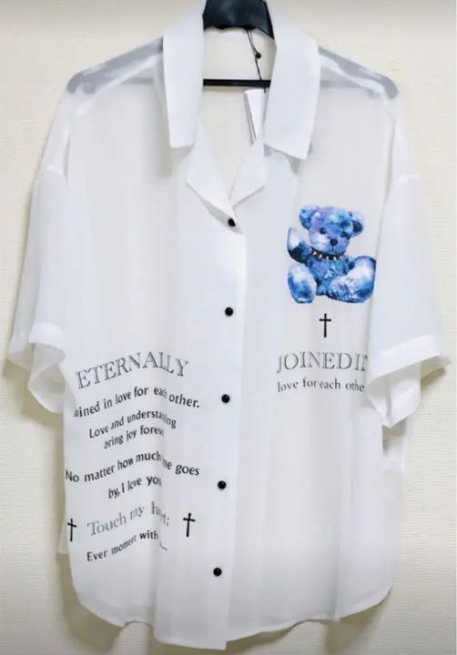 

[USED] Bear blouse, bear plush toy, sheer white shirt, short sleeves, mass-produced, landmine