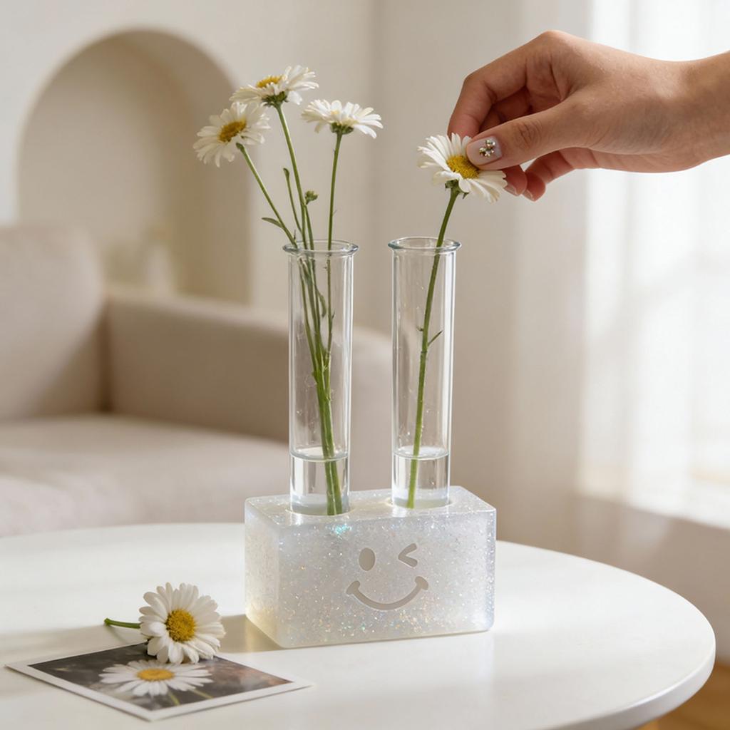 Sturdy Silicone Vase Holder For Test Tubes Enhances Home Offices And Coffee Shop Aesthetics