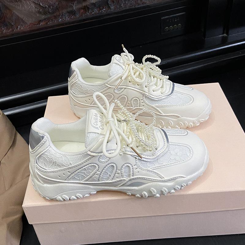 Su Yinyin's same crescent moon sole will increase in height within 2025, pearl lace casual moral training shoes, women's screen name breathable Forre