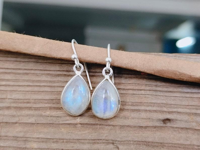 Moonstone Gemstone Women Dangle Earring, Solid 925 Sterling Silver Birthday Gift Earring, Anniversary Gift