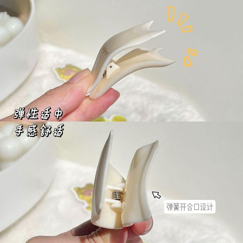 Buttermilk - False Eyelash Applicator Tool