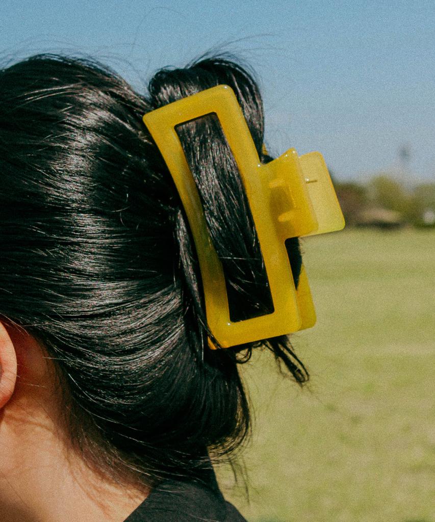 Sundaydiscoclub Eva Hairpin Yellow