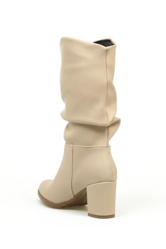 Марион Котийяр жалаңаш Видеодағы механикалық ойыншықтар