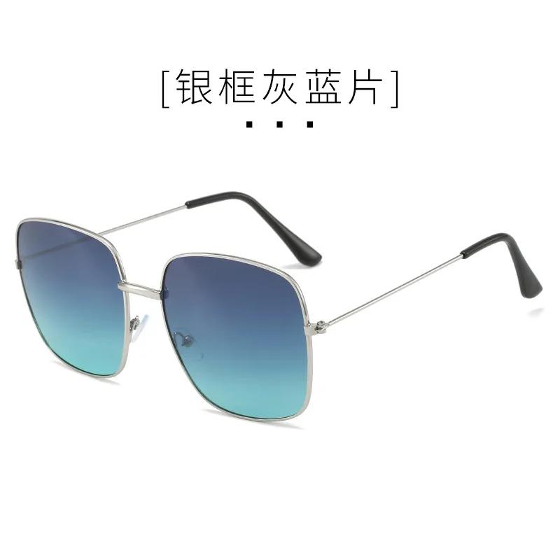 Metal Large Frames Square Sunglasses Female's Designer Fashion Sun Spectacles Lady Outdoor Travel Eye Spectacles UV 400 Protection Oculos De Sol