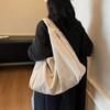 Fashion casual simple commuter tote bag new trend solid color shoulder armpit bag