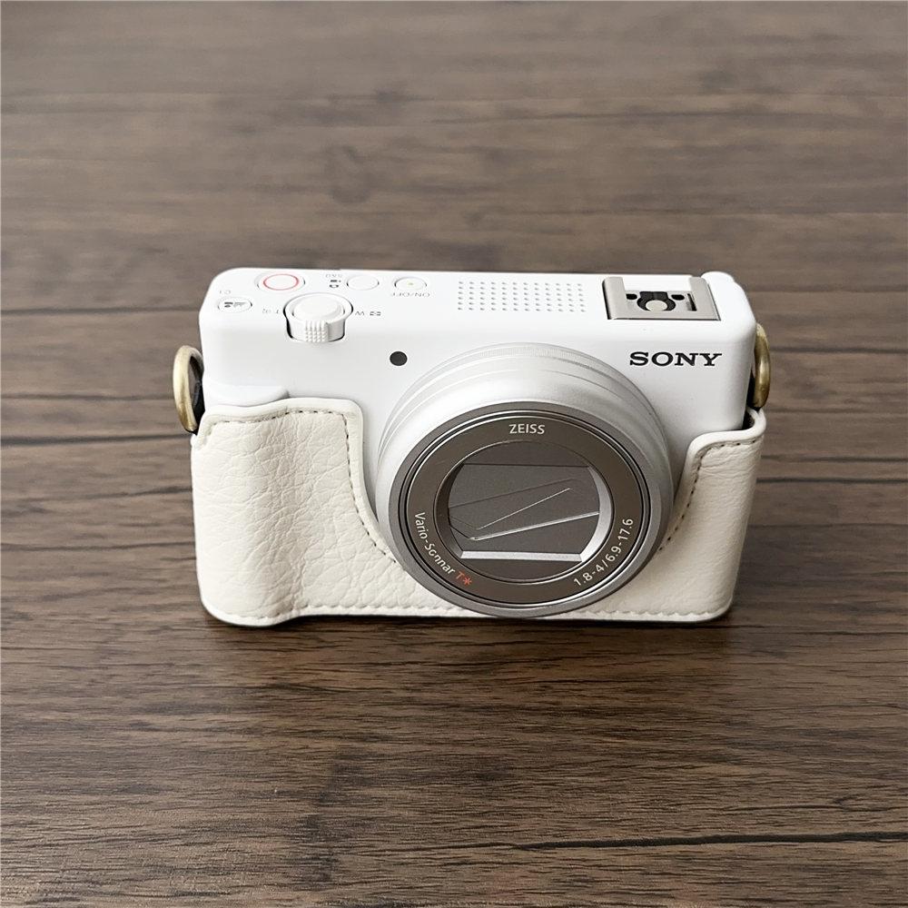Handgefertigte PU-Leder Kamera Halbtasche für Sony ZV1F ZV-1F ZV-1M2 ZV1M2 Bodenöffnende Gehäuseabdeckung