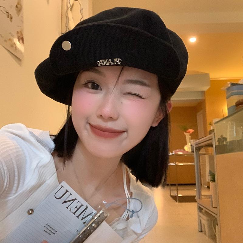 Japanese Niche All match Cloud Hat Women Ins Black Thin Bud Painter Hat Showing Face Small Octagonal Hat