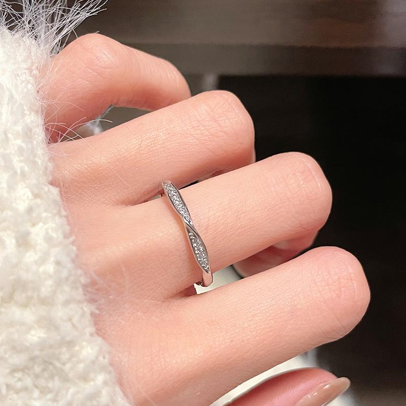 Nischendesign Mond Ubimos Schlichtes und modisches offenes Ring-Set Voll von Diamanten Zirkonring