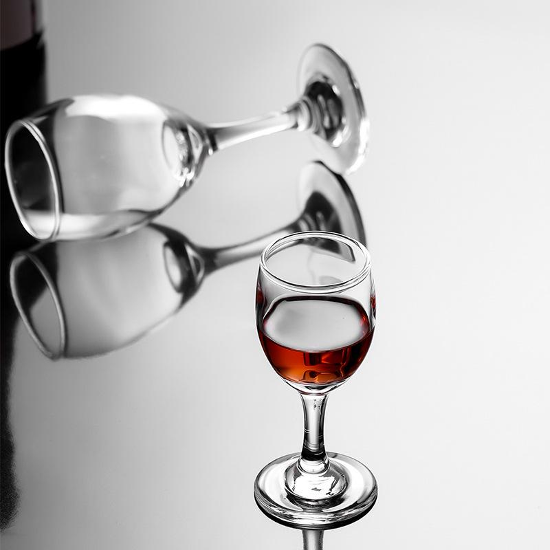 Elegant High-Stem Wine Glasses - Perfect for Hotels, Bars, KTV, and Beverages. Exquisite Small Transparent Red Wine Glasses.