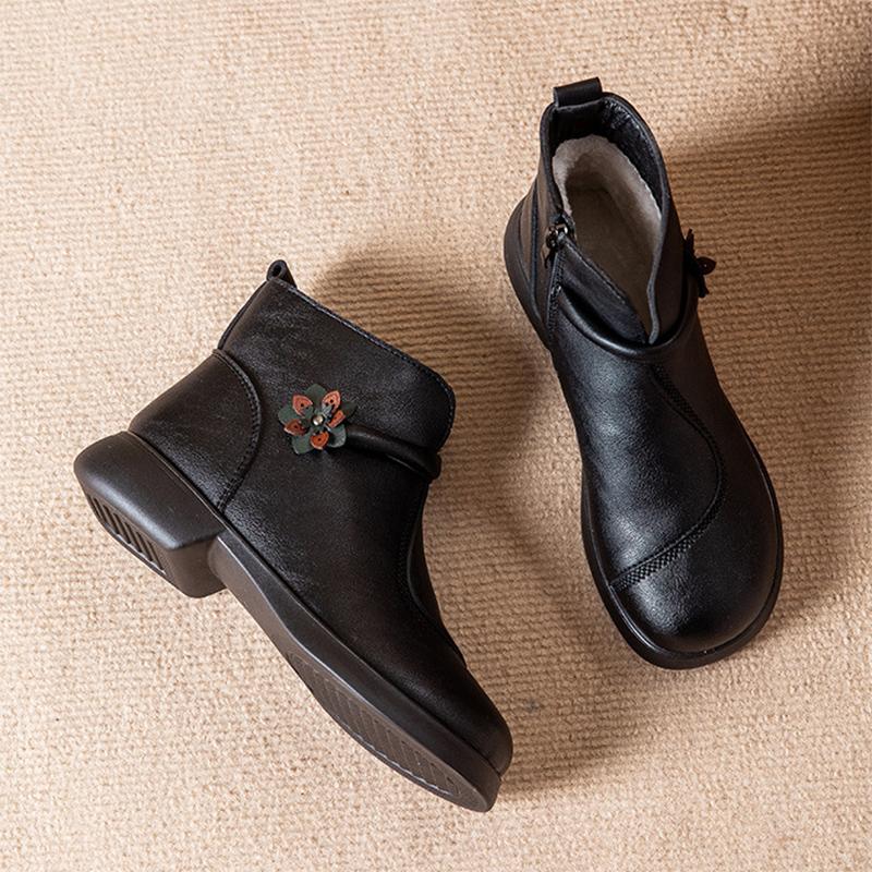 Buty zimowe damskie śniegowce ciepłe pluszowe płaskie wodoodporne botki damskie zimowe buty dla mamy plus size 42